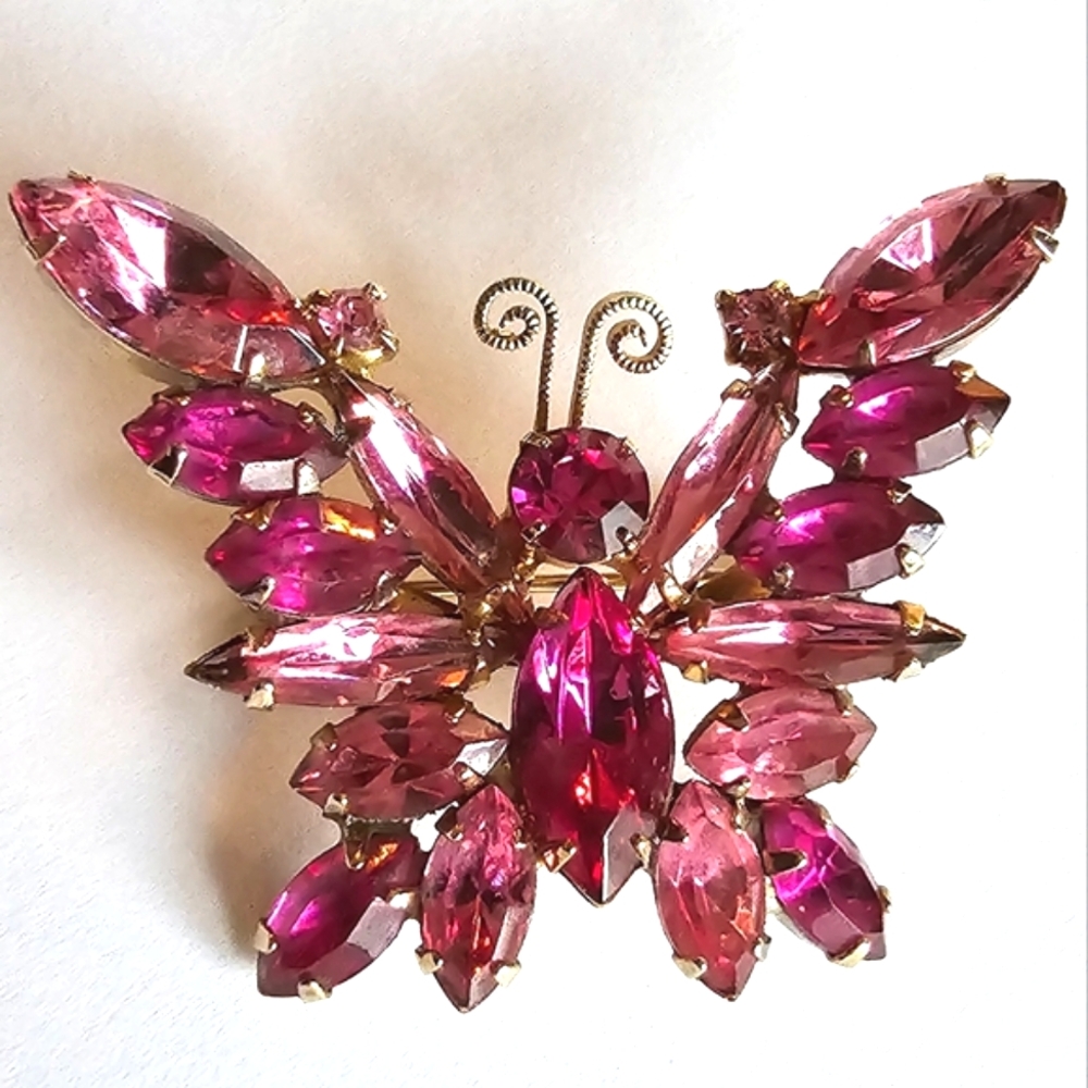 Vintage Juliana butterfly brooch pink rhinestones Gold tone verified pin